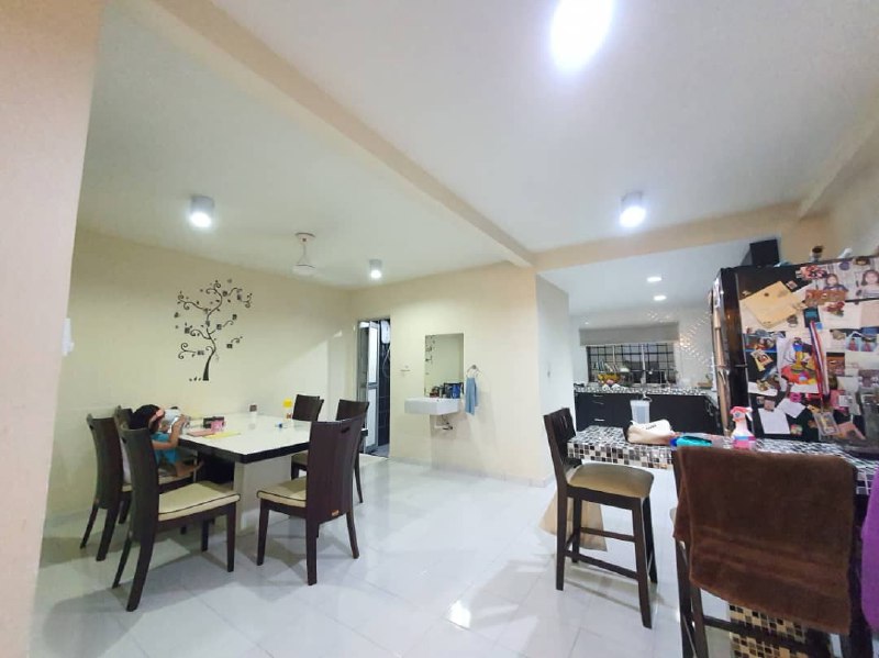 2 Storey Jalan F Taman Melawati, KL - photo 4