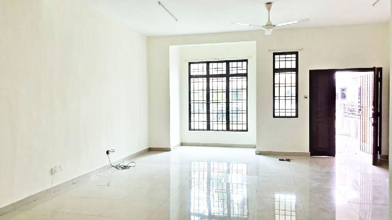 2 Storey Terrace Jalan Warisan Indah, Sepang - photo 2