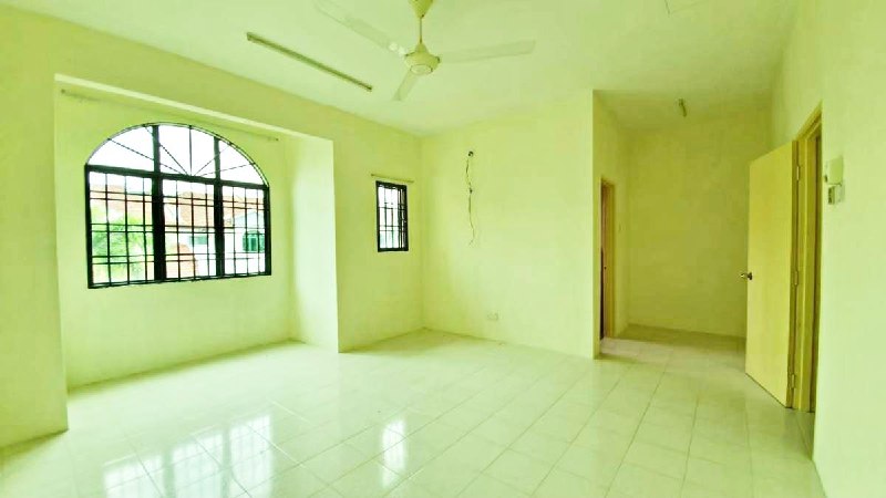 2 Storey Terrace Jalan Warisan Indah, Sepang - photo 6