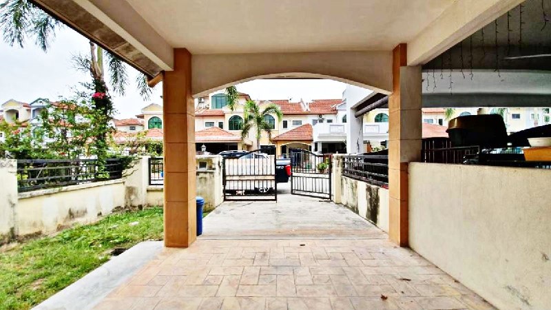 2 Storey Terrace Jalan Warisan Indah, Sepang - photo 9