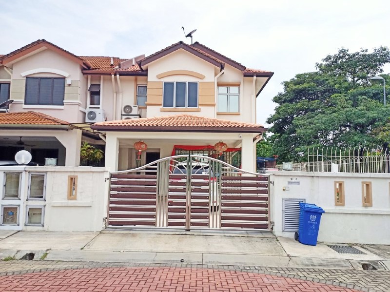 2 Storey Terrace Kemuning Bayu, Kota Kemuning - photo 2