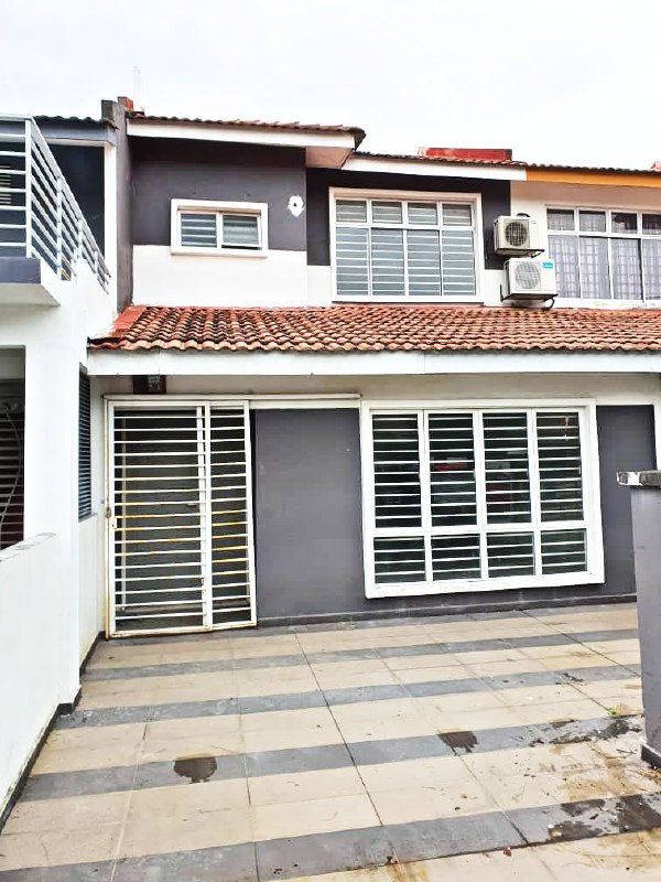2 Storey Terrace Jalan SP 4, Bandar Saujana Putra - photo 2