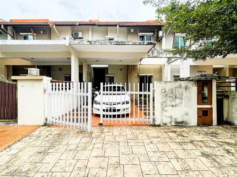 Double Storey Terrace Alam Sari Ilmia, Bangi