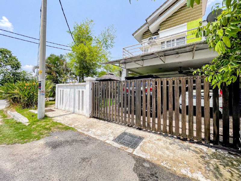 2-Storey Terrace Garden Homes Seksyen 15, Bangi - photo 2