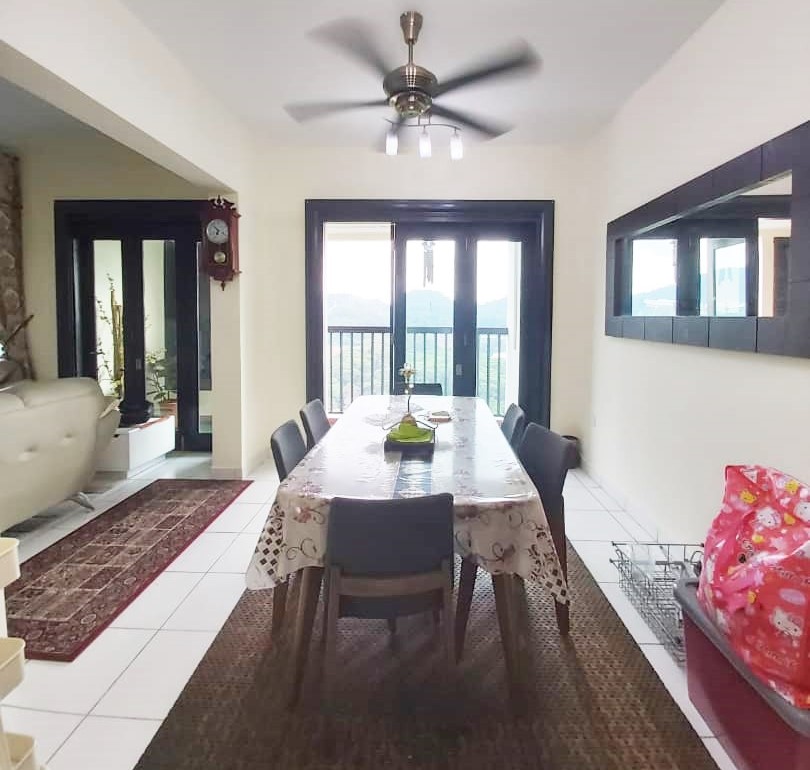 Armanee Condominium Damansara Damai, Petaling Jaya