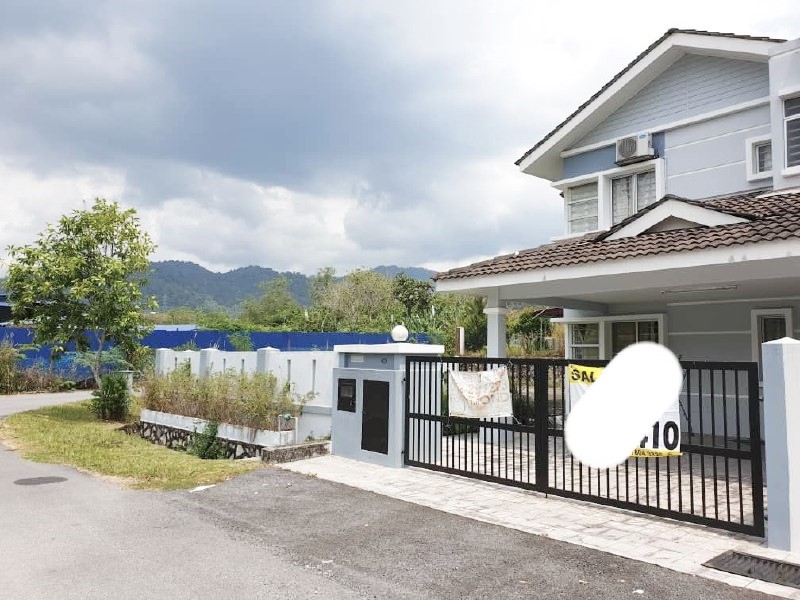 Semi-D Taman Tasik Semenyih, Semenyih