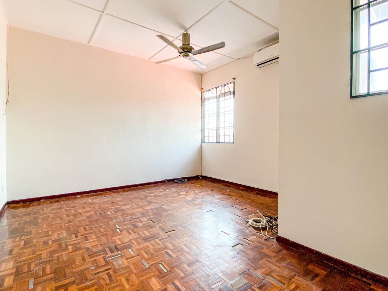 2 Storey Terrace House USJ 1, Subang Jaya - photo 11