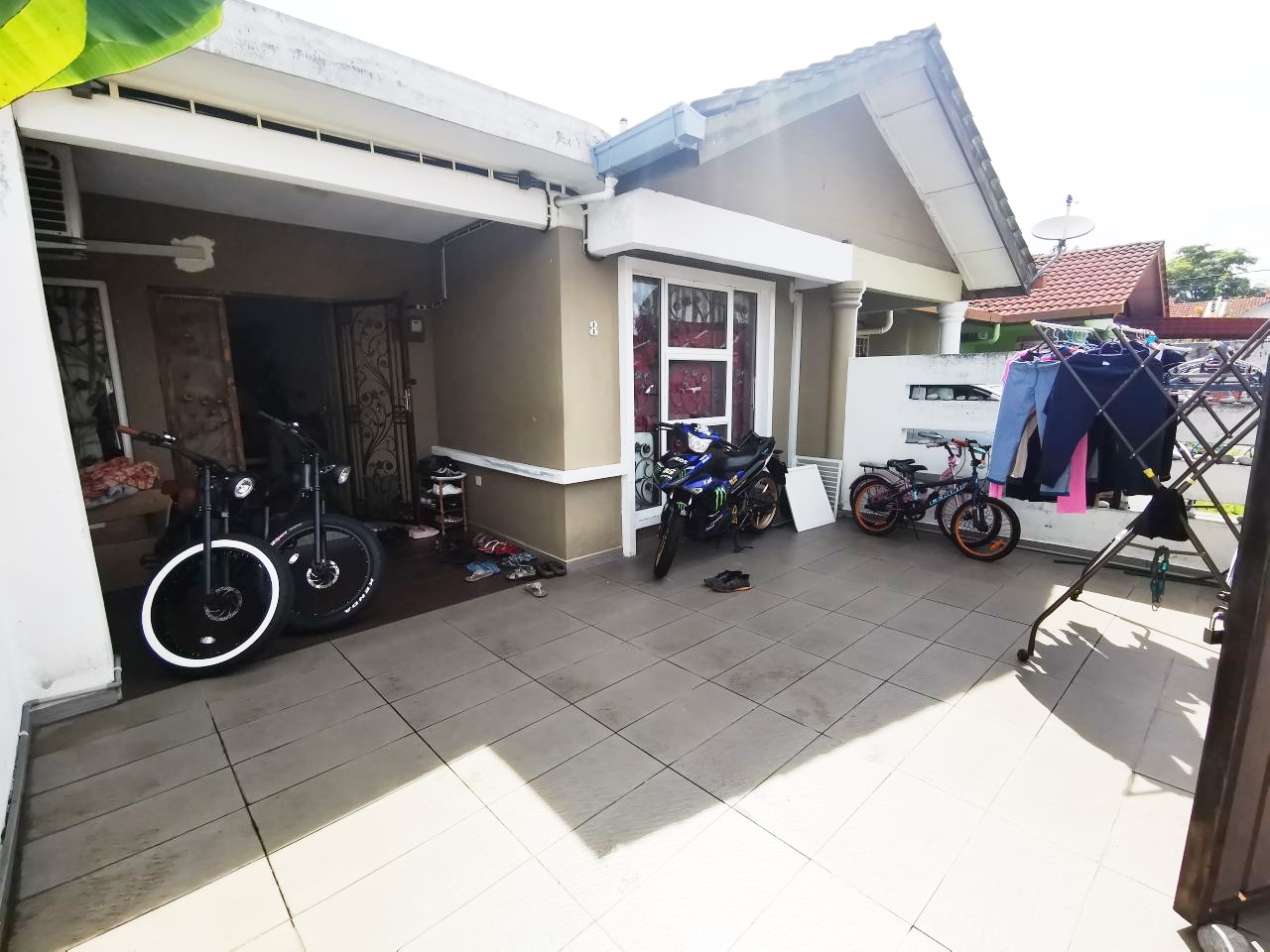 Single Storey Terrace Seksyen 5, Bangi - photo 3