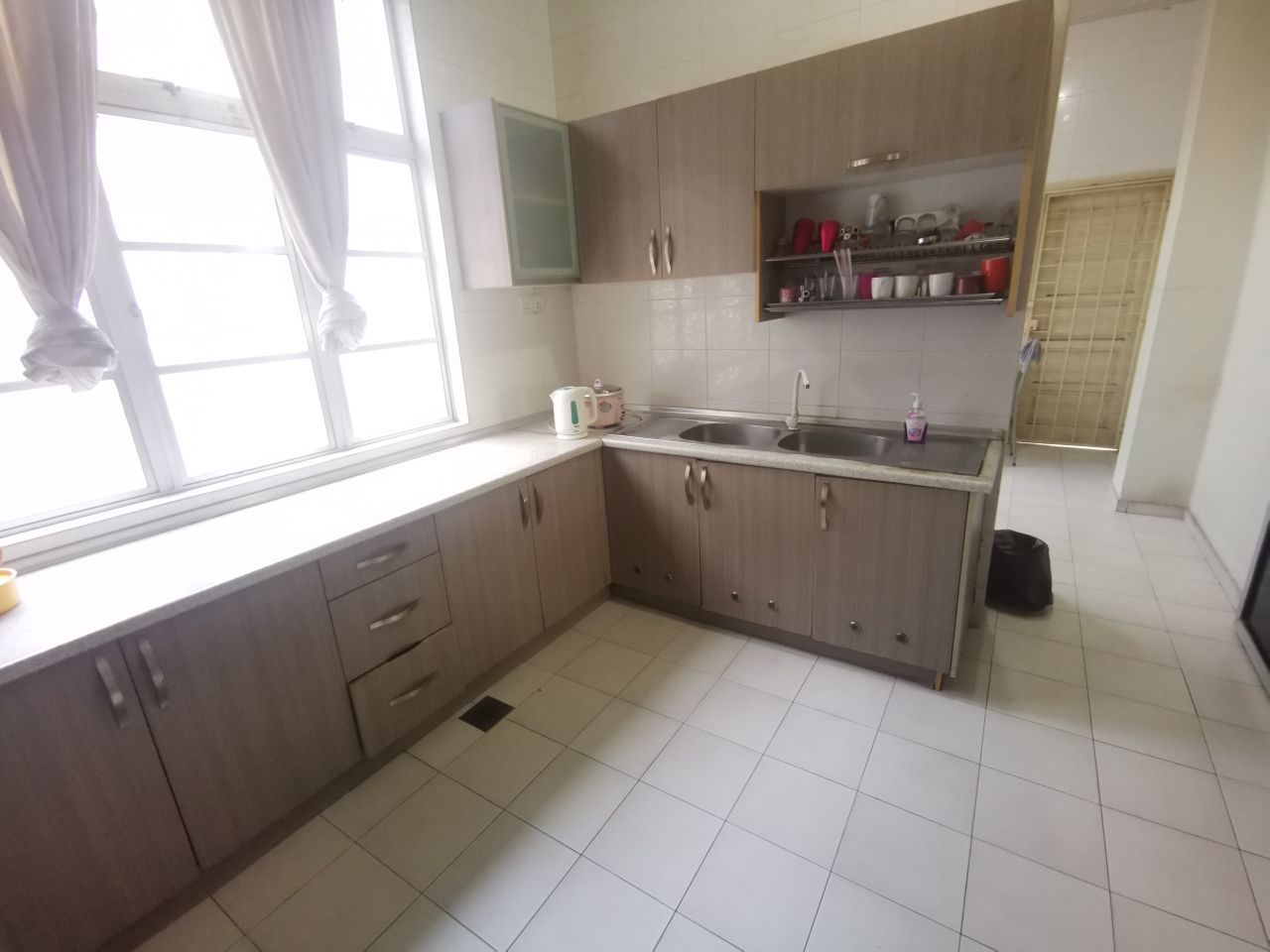 Bungalow Seksyen 8, Shah Alam - photo 11