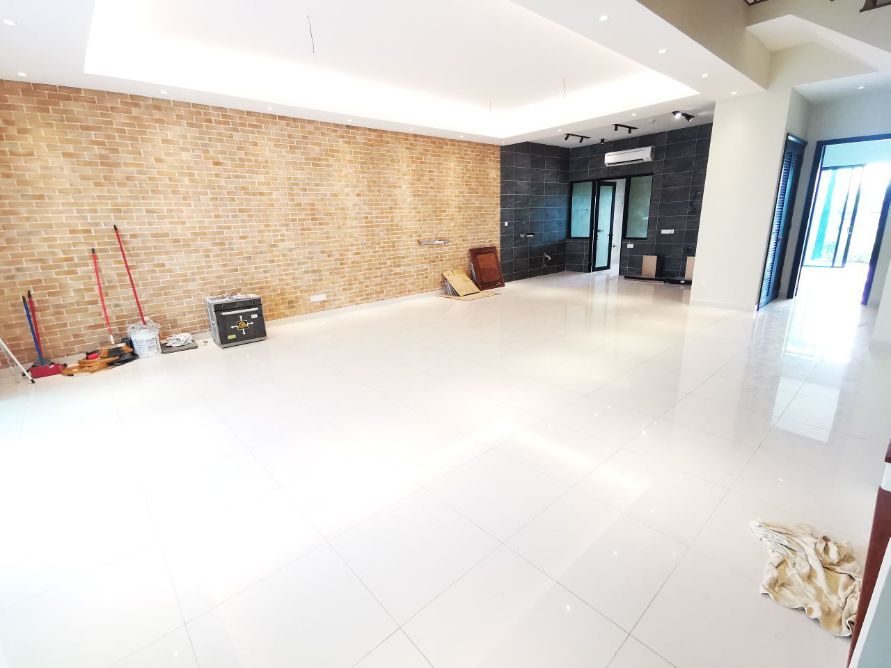 3 Storey Superlink Duta Villa, Setia Alam - photo 6
