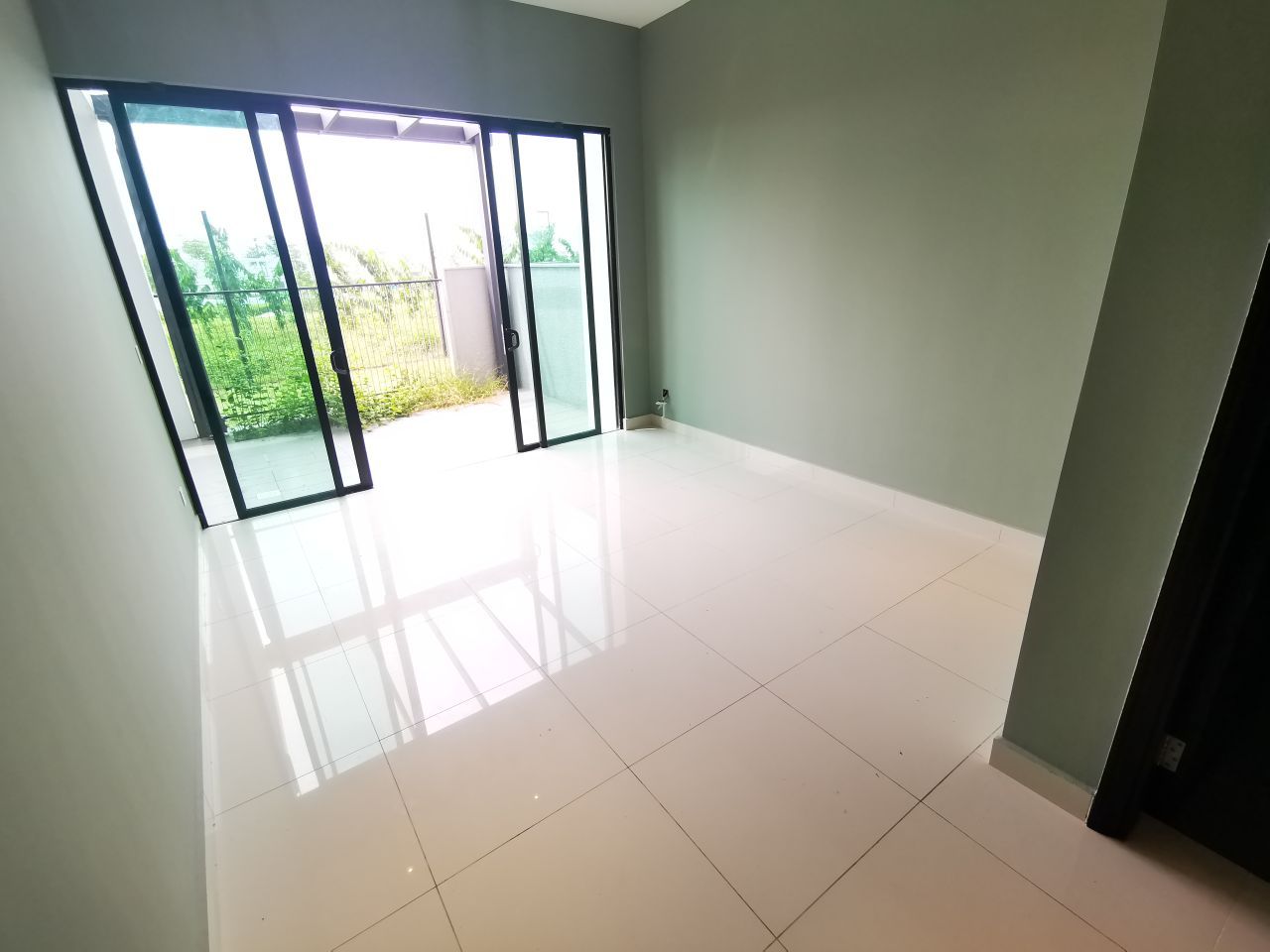 3 Storey Superlink Duta Villa, Setia Alam - photo 8