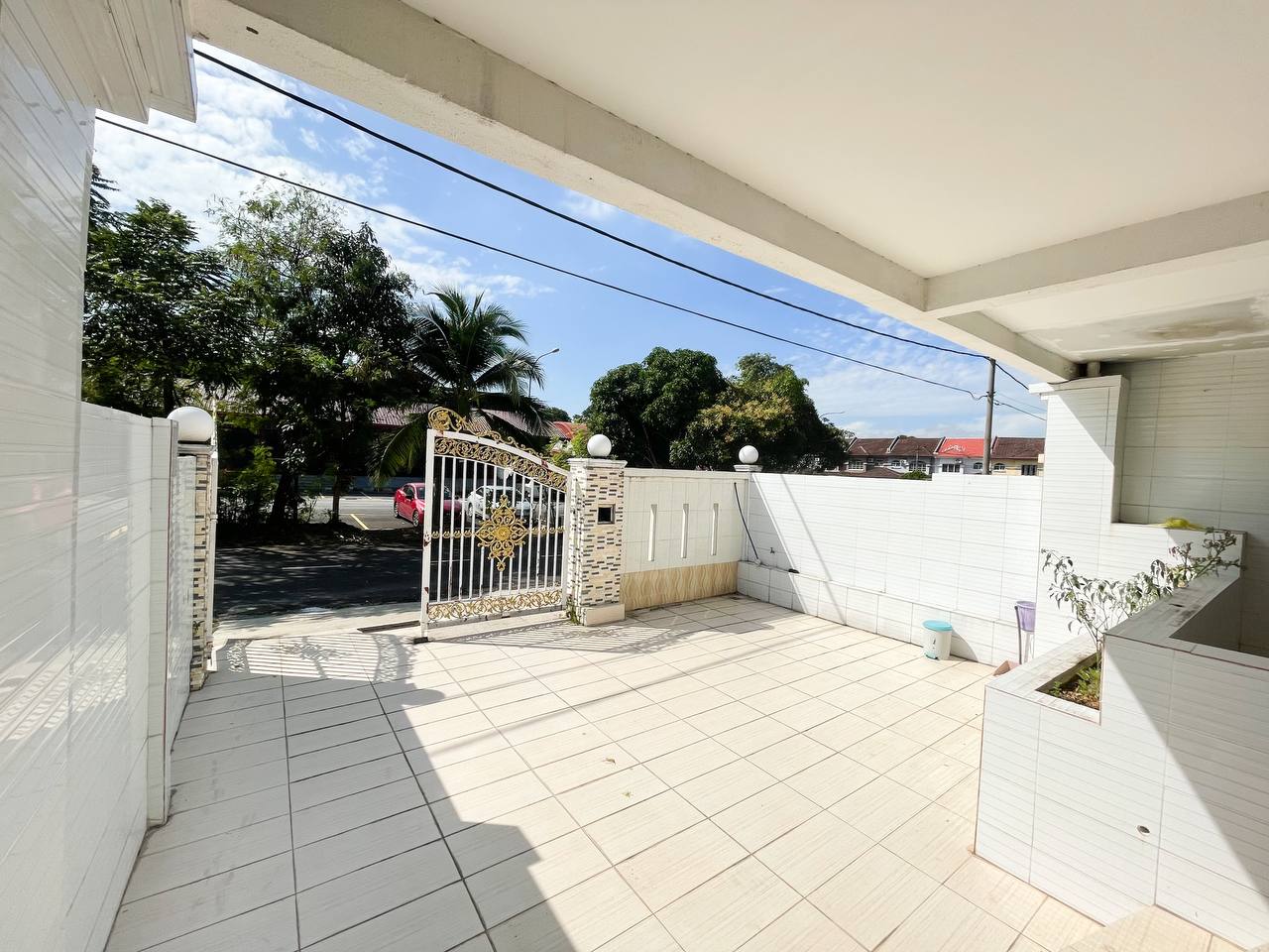 2 Storey Terrace Bandar Bukit Puchong, Puchong - photo 3