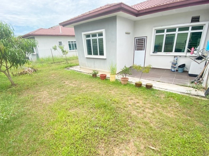 Semi-D Taman Bentara, Teluk Panglima Garang - photo 7