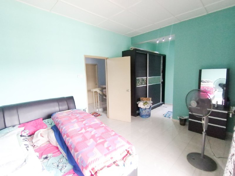 2 Storey Taman Puncak Jalil 4, Seri Kembangan - photo 9