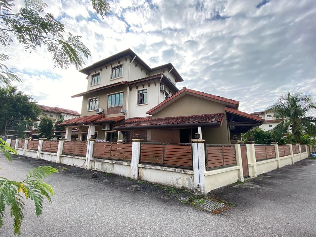 Bungalow Mayang Sutera TTDI Jaya, Shah Alam - photo 3