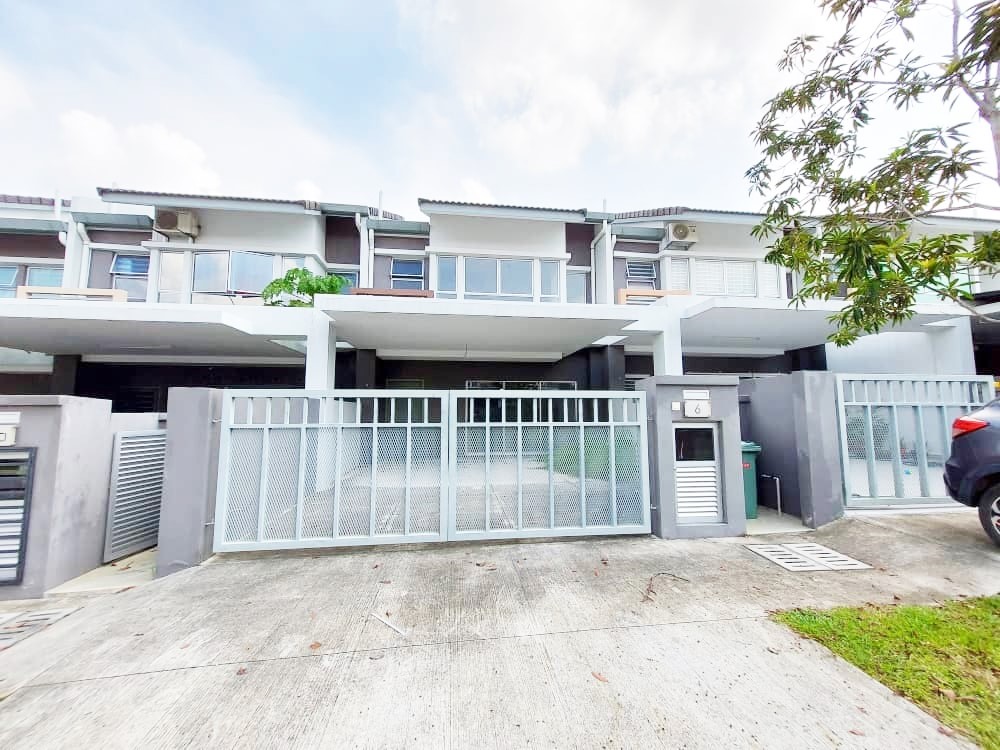 2 Storey Terrace Acacia, Serene Heights, Bangi