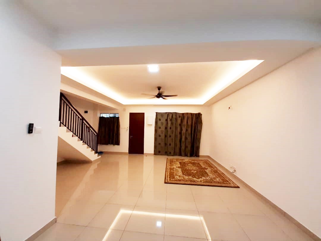 Taman Tropika Langat, Batu 10, Hulu Langat - photo 2