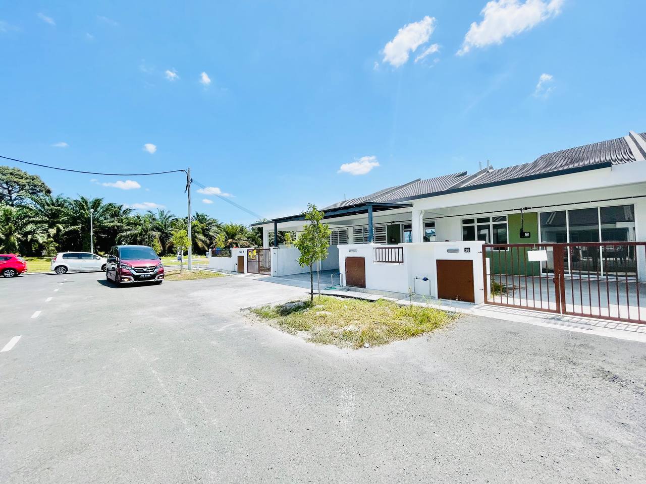1 Storey Terrace Taman Salak Lestari, Salak Tinggi - photo 2