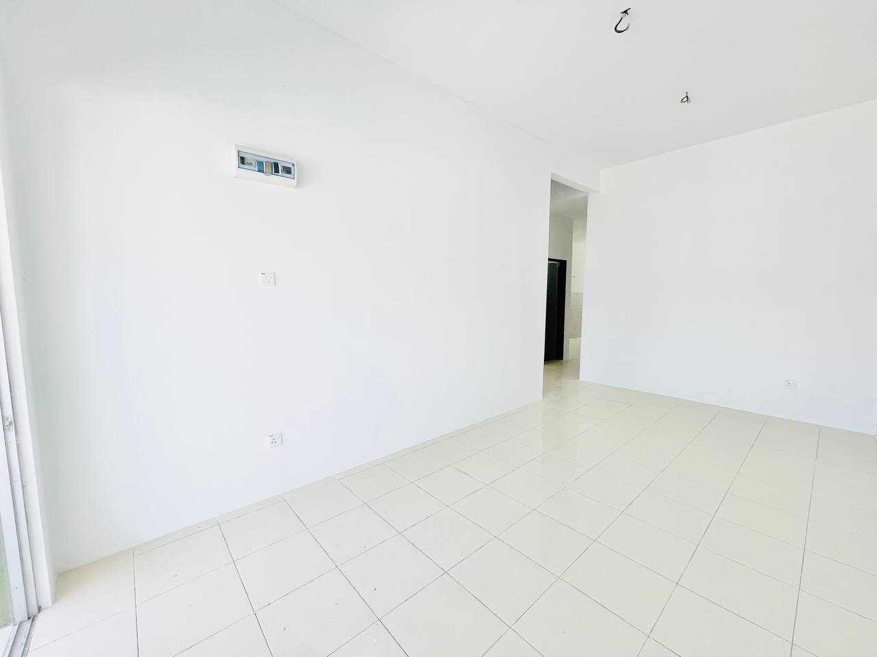 1 Storey Terrace Taman Salak Lestari, Salak Tinggi - photo 3