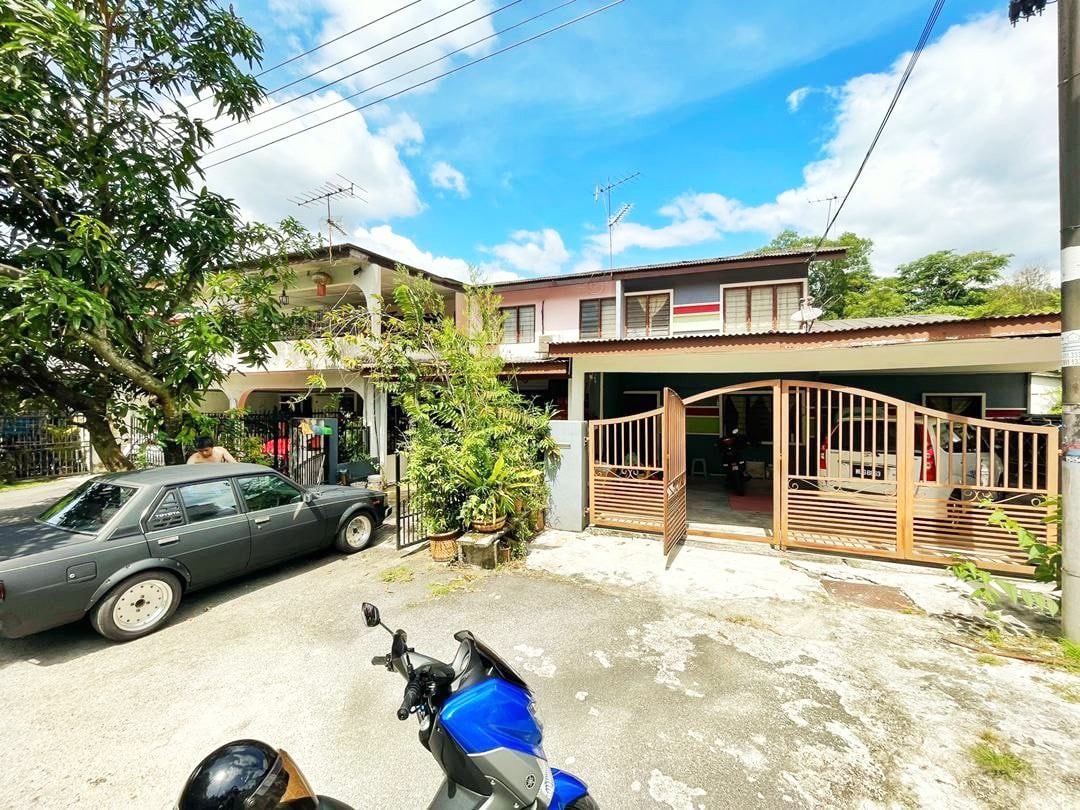 2 Storey Terrace Taman Sri Jelok, Kajang - photo 2