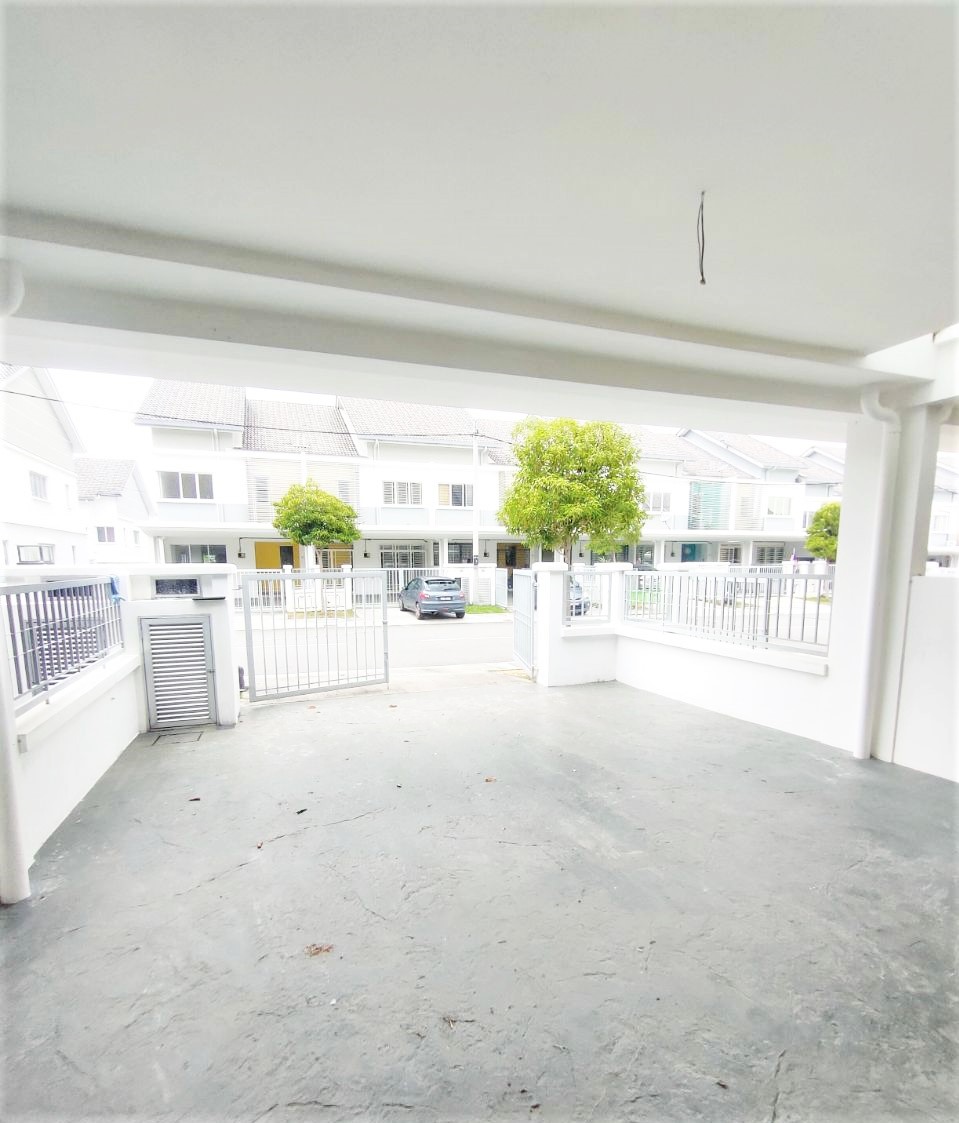 2 Storey Greenwood 96 Residence, Salak Tinggi - photo 3