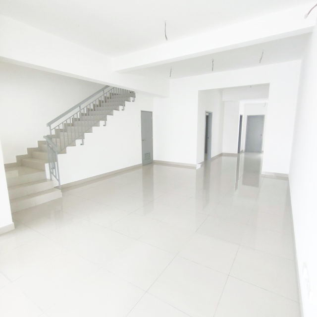 2 Storey Greenwood 96 Residence, Salak Tinggi - photo 4
