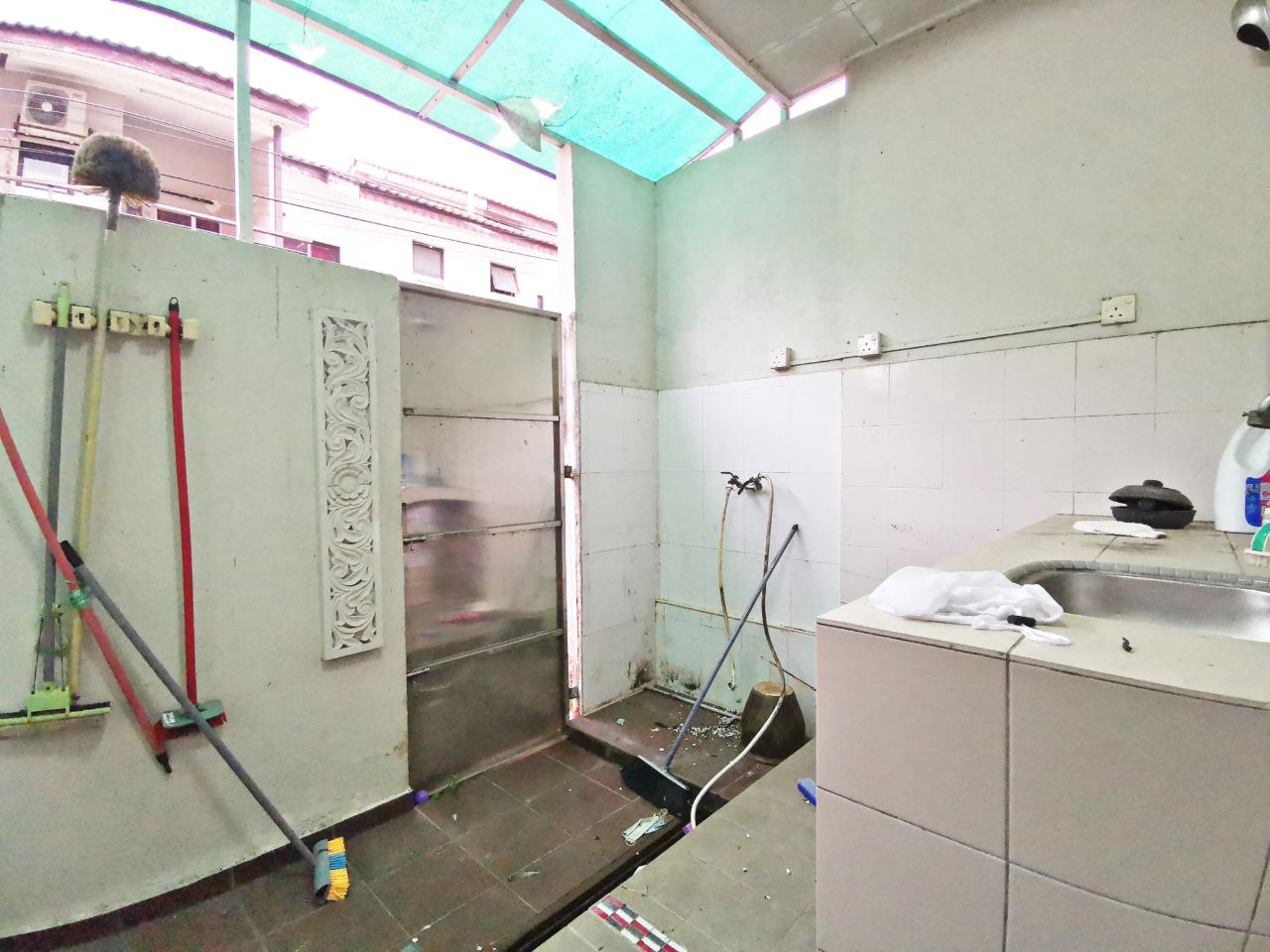 2 Storey Terrace Desa Coalfields 2, Sungai Buloh - photo 8