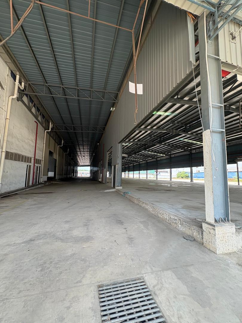 Butterworth 126265 sqft Factory - photo 2