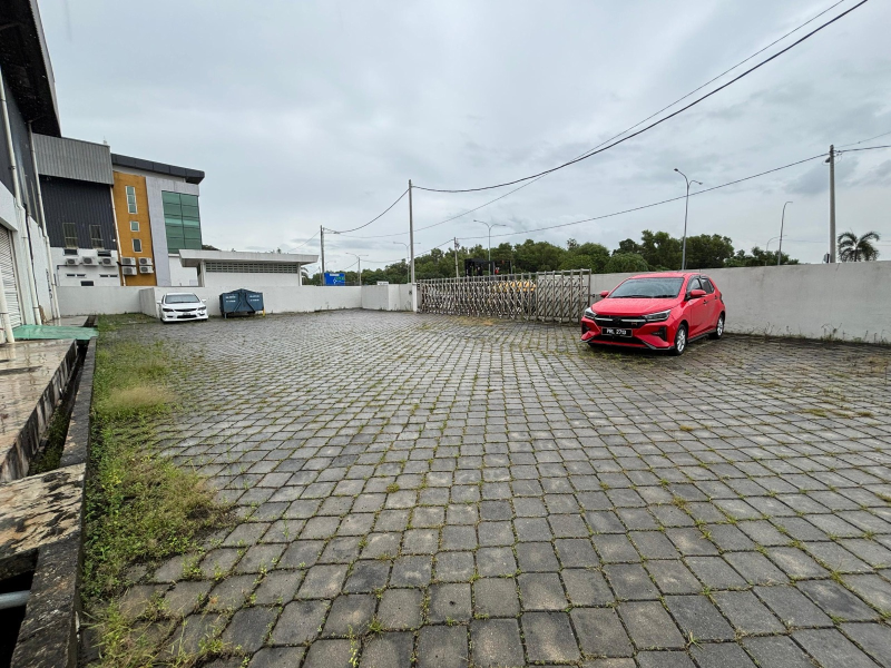 Industri Seri Juru Semi Detached Factory Corner - photo 12
