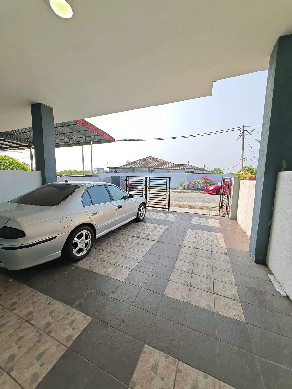 Teres 2 Tingkat Mewah di Taman Melor Teluk Intan - photo 2