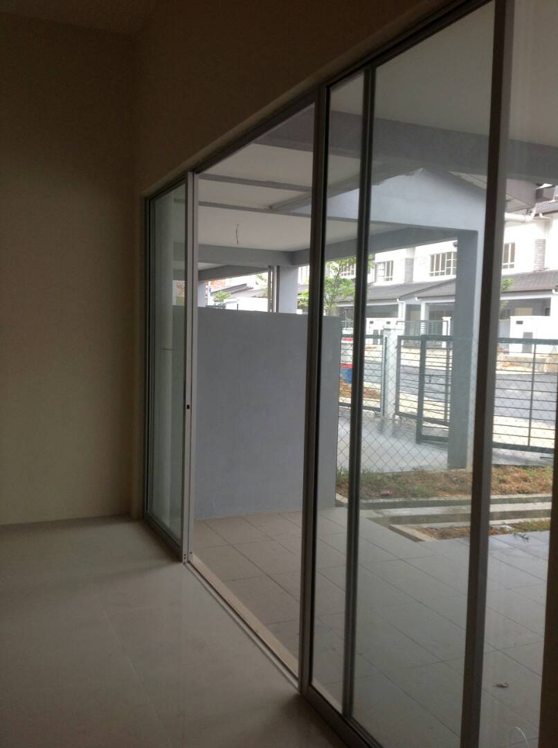 2 Storey Terrace,,Seksyen U10,Shah Alam - photo 2