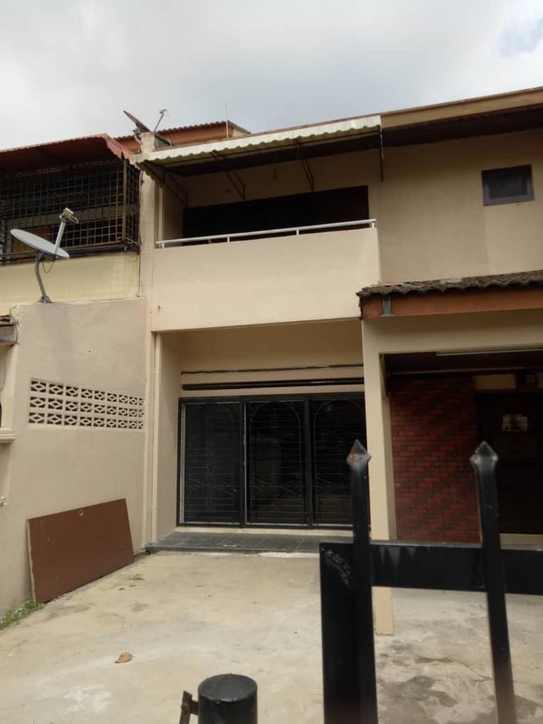 2 Storey Terrace Jalan Ikhlas Bandar Tun Razak
