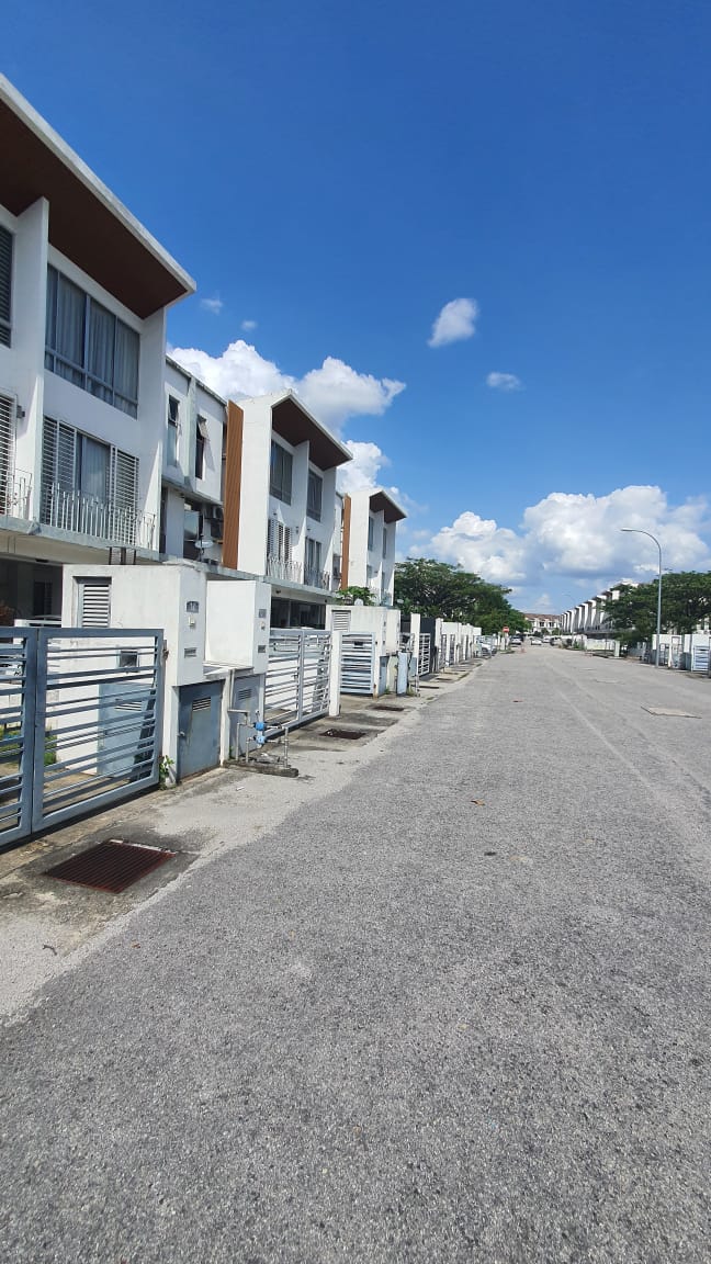 Cascadia Lake Vista Taman Tasik Prima Puchong