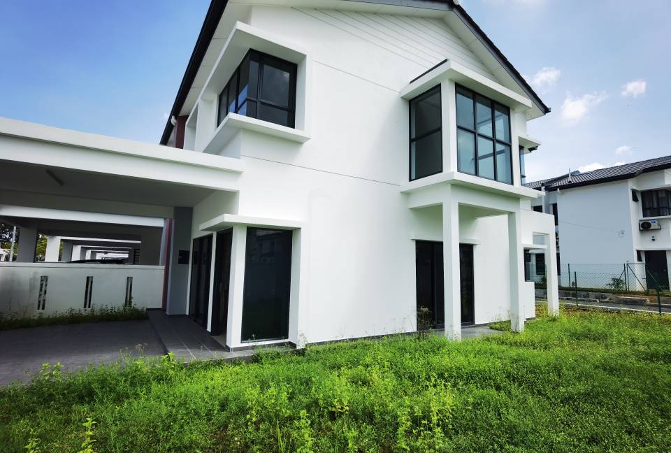 Double Storey Corner Lot Woodbury Mahkota Hills - photo 7