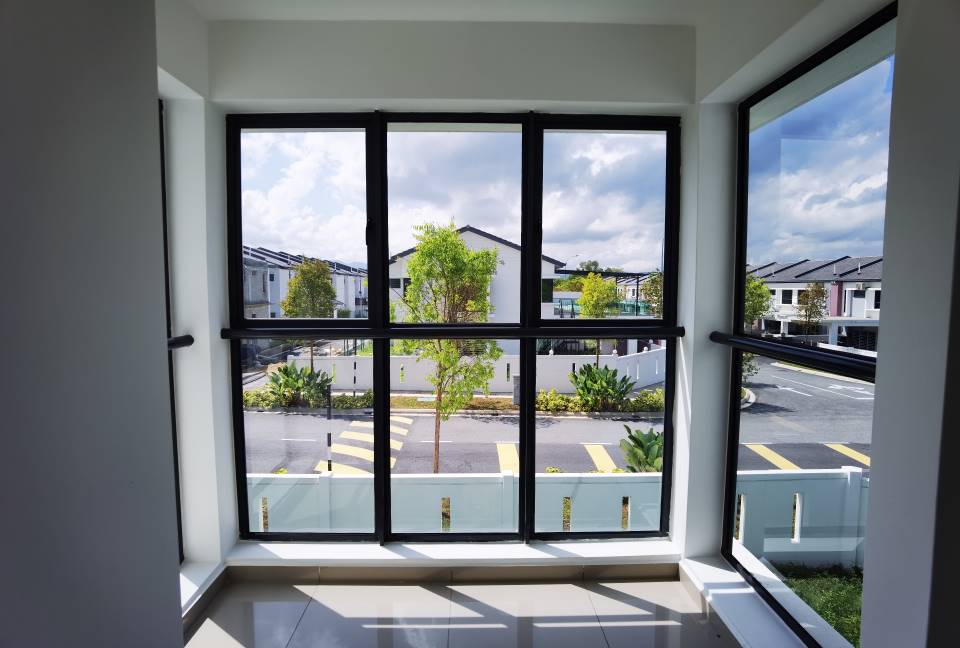 Double Storey Corner Lot Woodbury Mahkota Hills - photo 12
