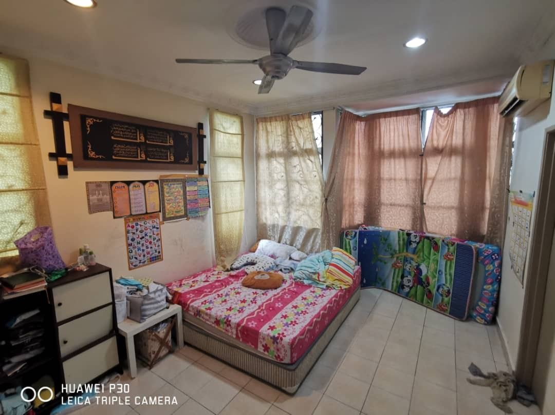Corner Lot 2 Storey Terrace Seksyen 3 Tambahan - photo 4