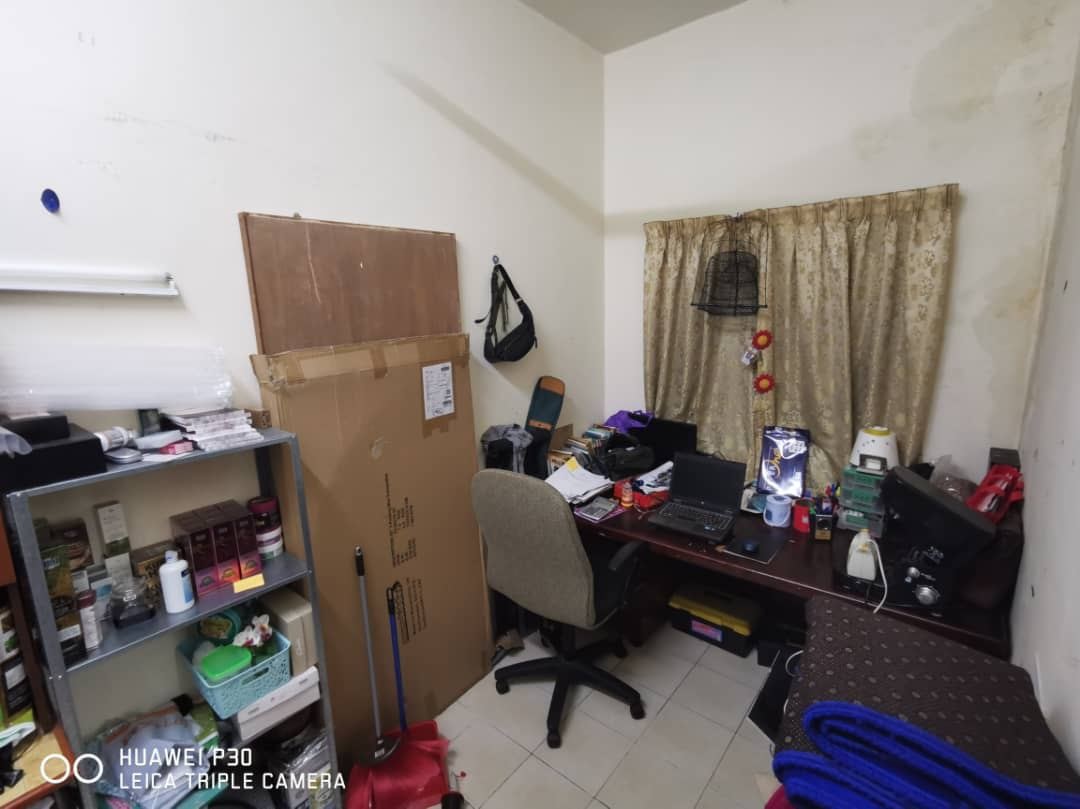 Corner Lot 2 Storey Terrace Seksyen 3 Tambahan - photo 6