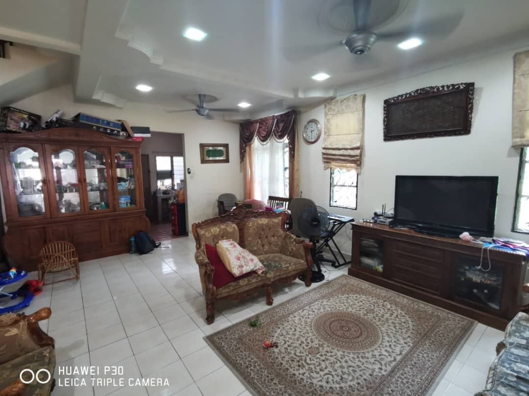 Corner Lot 2 Storey Terrace Seksyen 3 Tambahan - photo 10