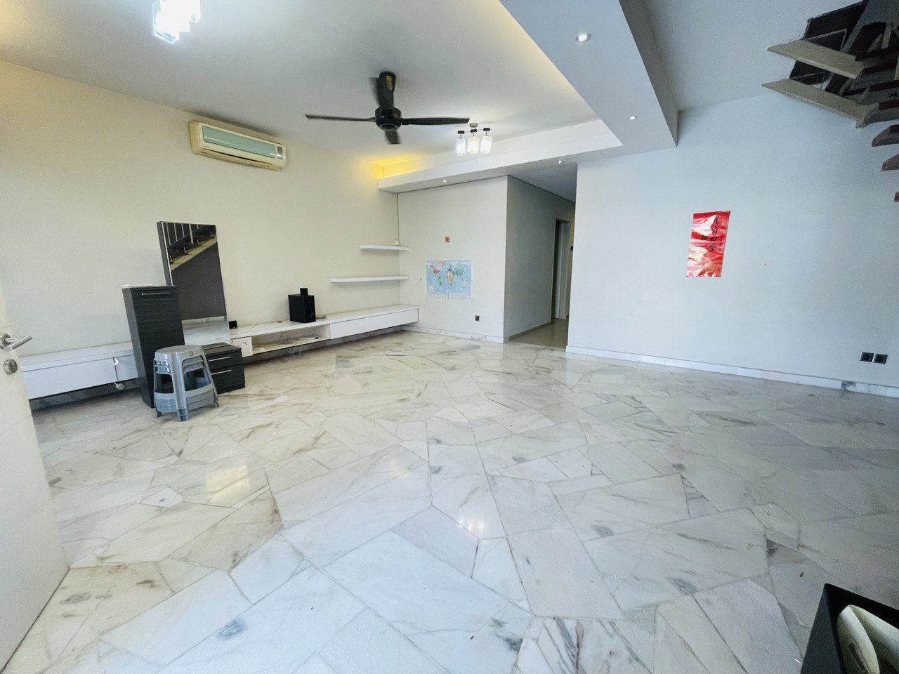 Freehold Renovated 2 Storey Rawang Perdana 2 - photo 2