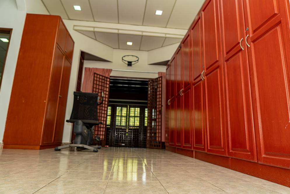 Double Storey Semi Detached Corner House USJ2 - photo 5