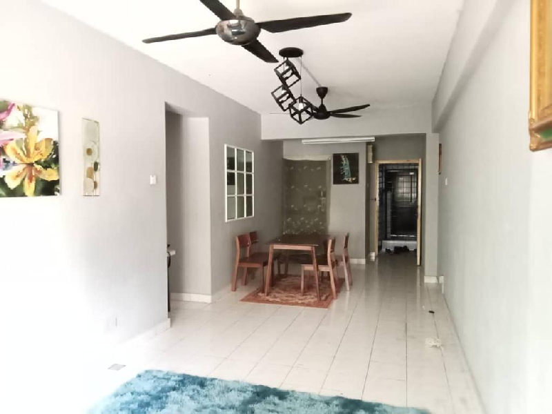 Partly Furnish Bayu Tasik Condo Bandar Sri Permaisuri - photo 2