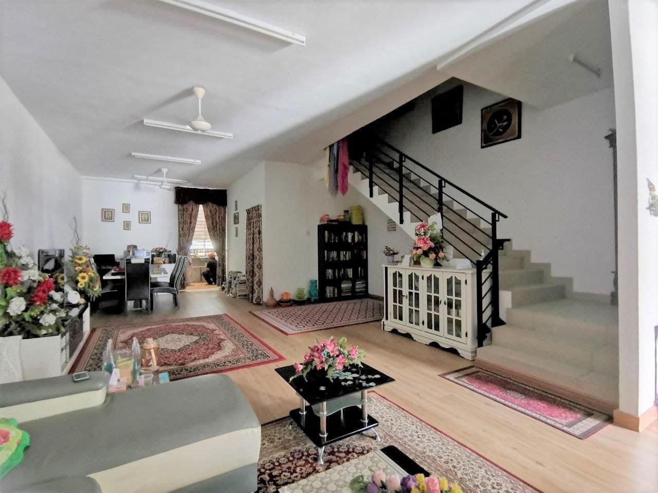 2 Storey Terrace Bangi Avenue FREEHOLD - photo 11