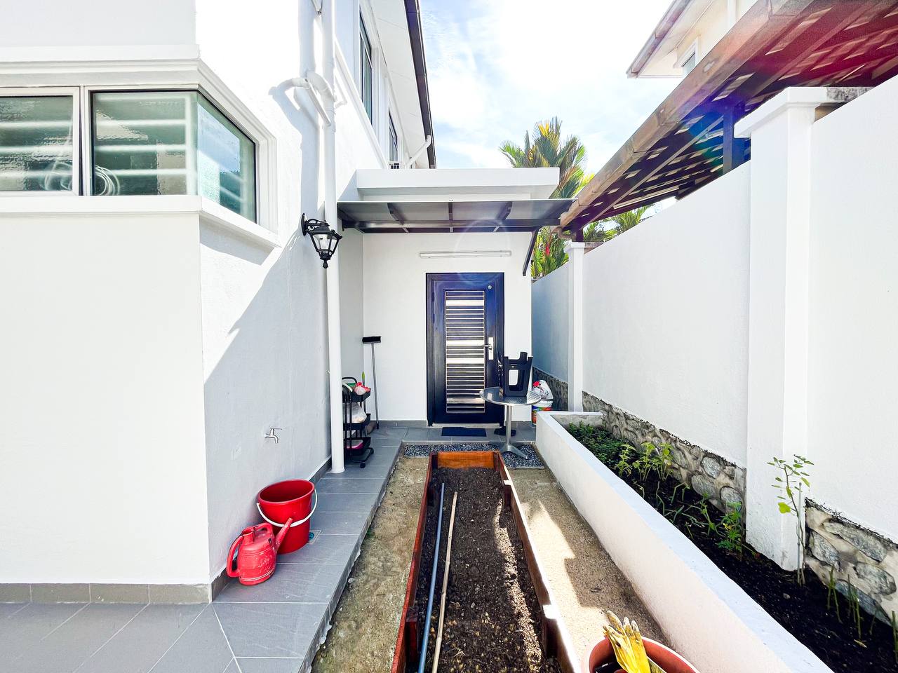 Semi D 2 Storey Taman Jelok Impian, TTDI Grove - photo 2