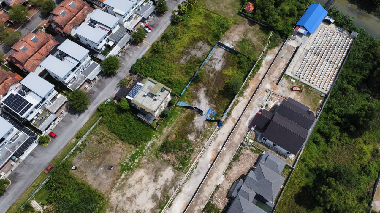 Bungalow Lot Seksyen 8, Jalan Surada Kajang - photo 5