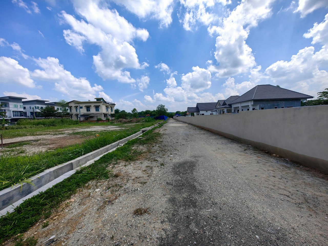 Bungalow Lot Seksyen 8, Jalan Surada Kajang - photo 6