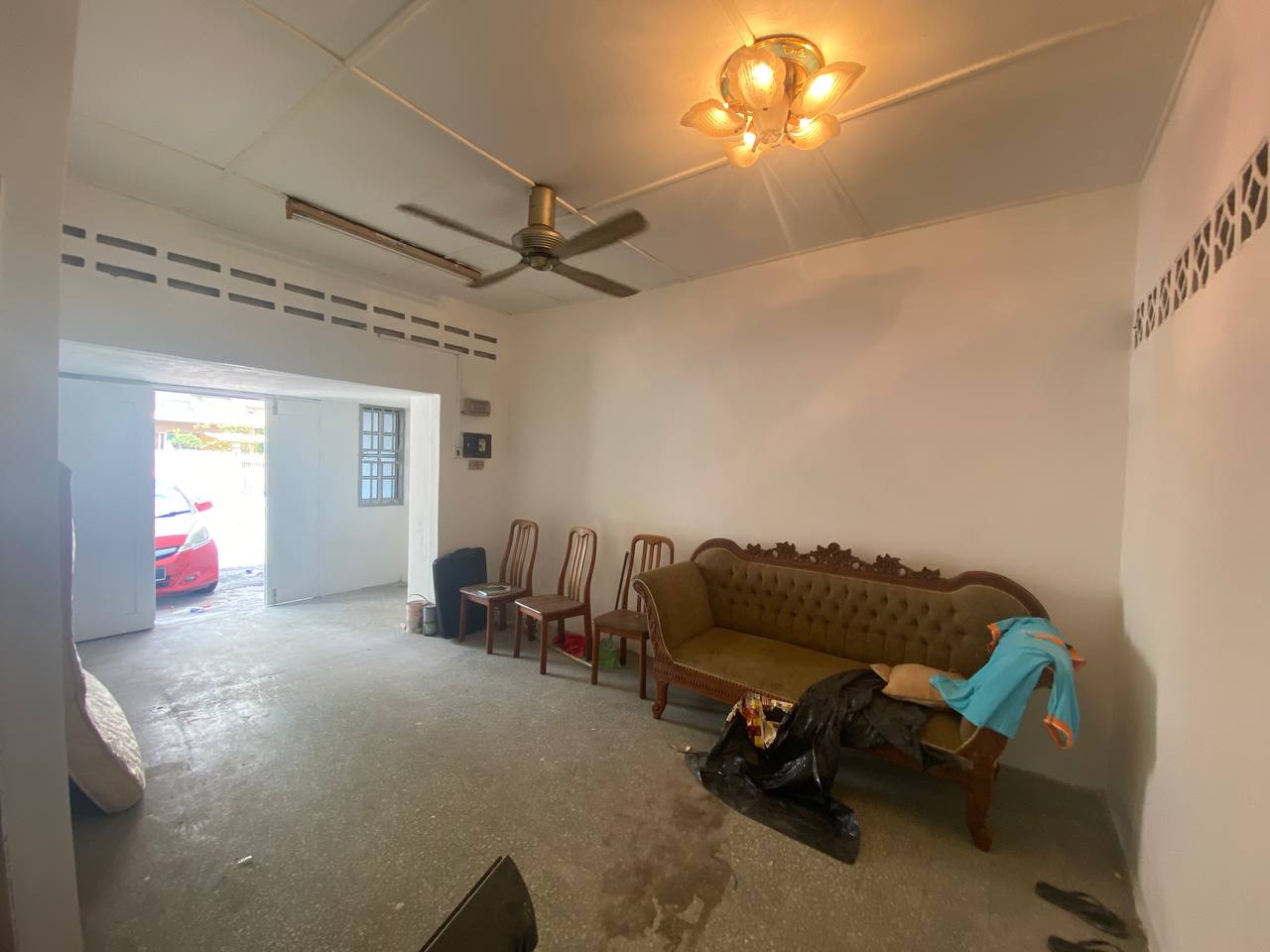 Single Storey Jalan Wira Taman Maluri Cheras KL - photo 9