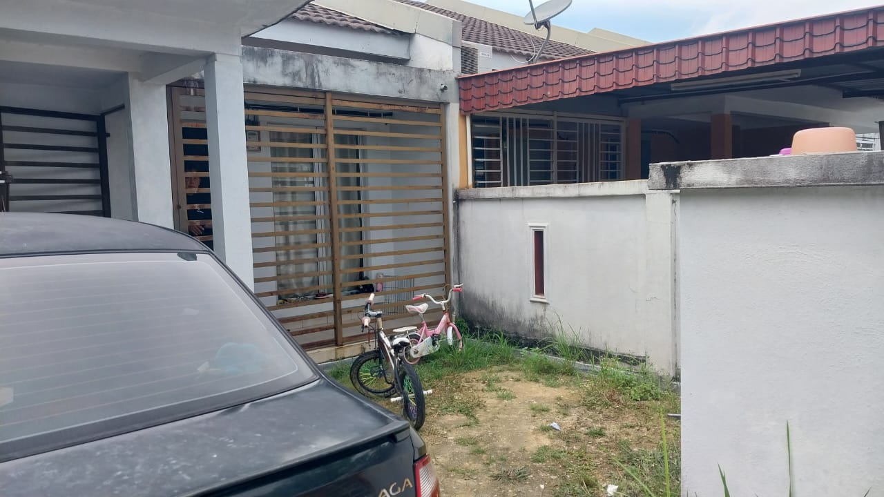 1 Storey Bandar Baru Enstek Timur, Negeri Sembilan - photo 8