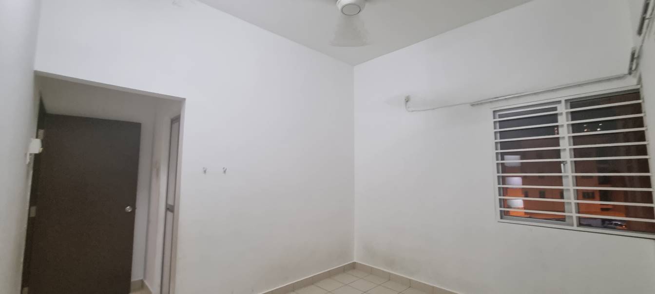 Embun Residence 1155 Taman Puncak Saujana, Kajang - photo 4