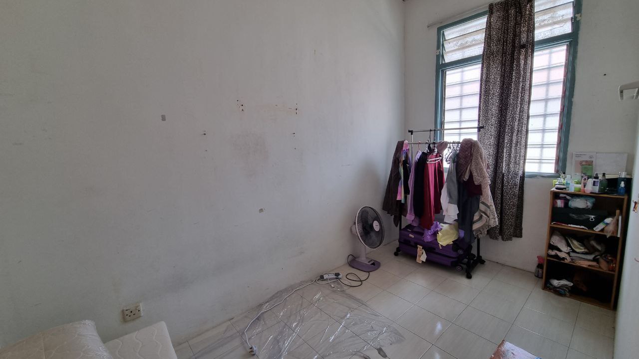 Single Storey Teres Desa Pinggiran Putra Putrajaya - photo 4