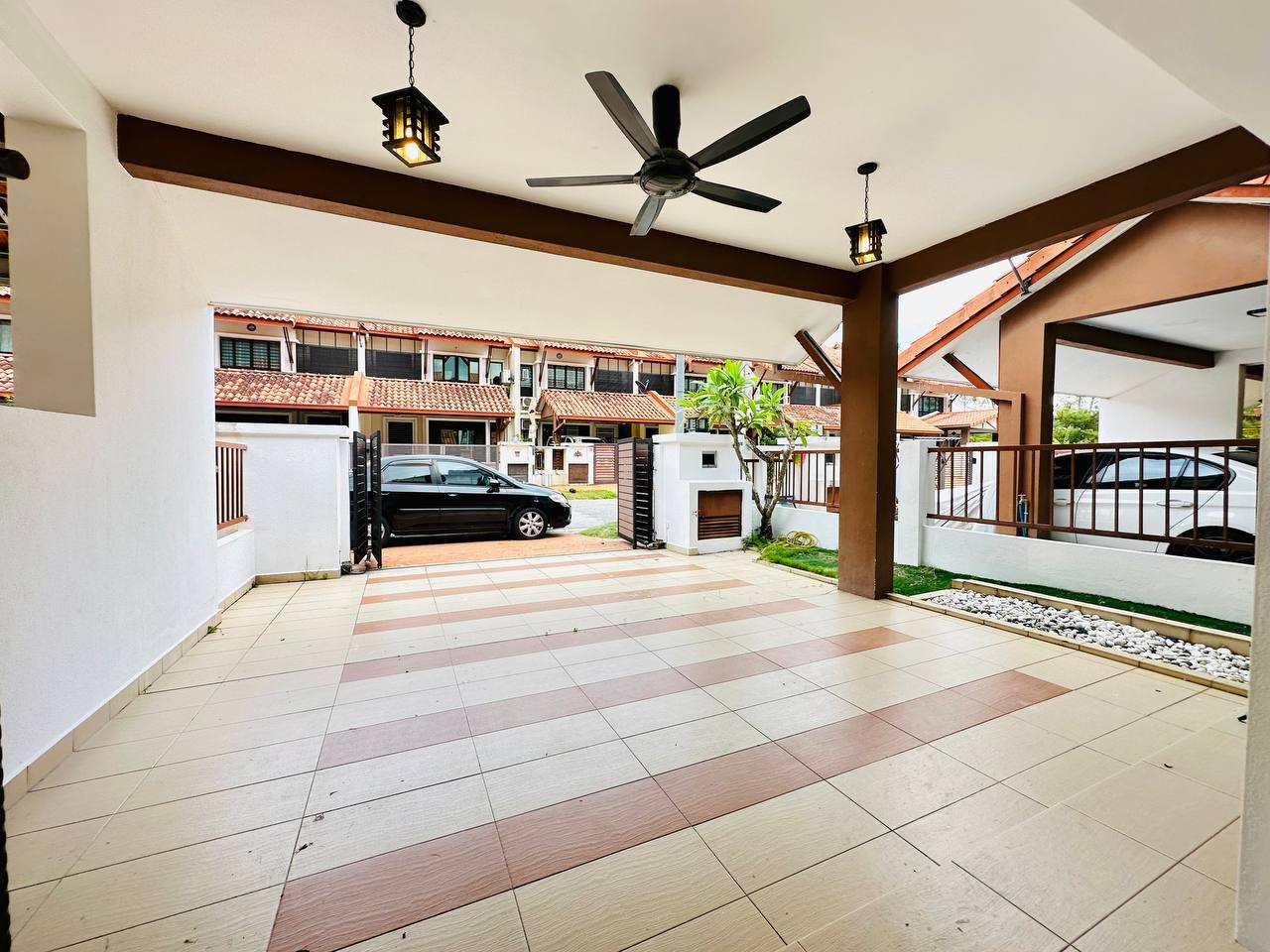 Renovated Double Storey Ilham 2, Setia Alam Sari - photo 7